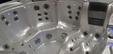 Гидромассажный спа-бассейн Wellis Kilimanjaro Premium Гидромассажный спа-бассейн Wellis Kilimanjaro Premium